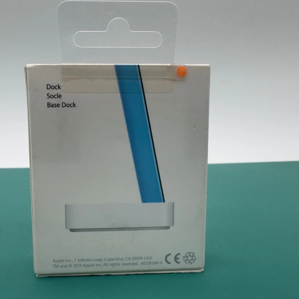 Genuine Apple iPhone 5c Dock MF031ZM/A A1520 Lightning Charging Dock OEM